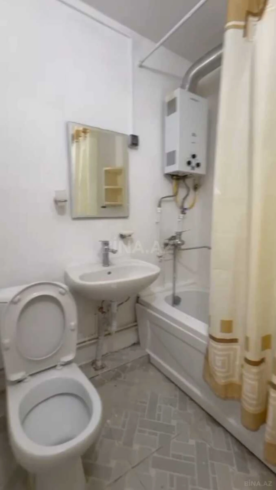Satılır 2 otaqlı mənzil 44 m²