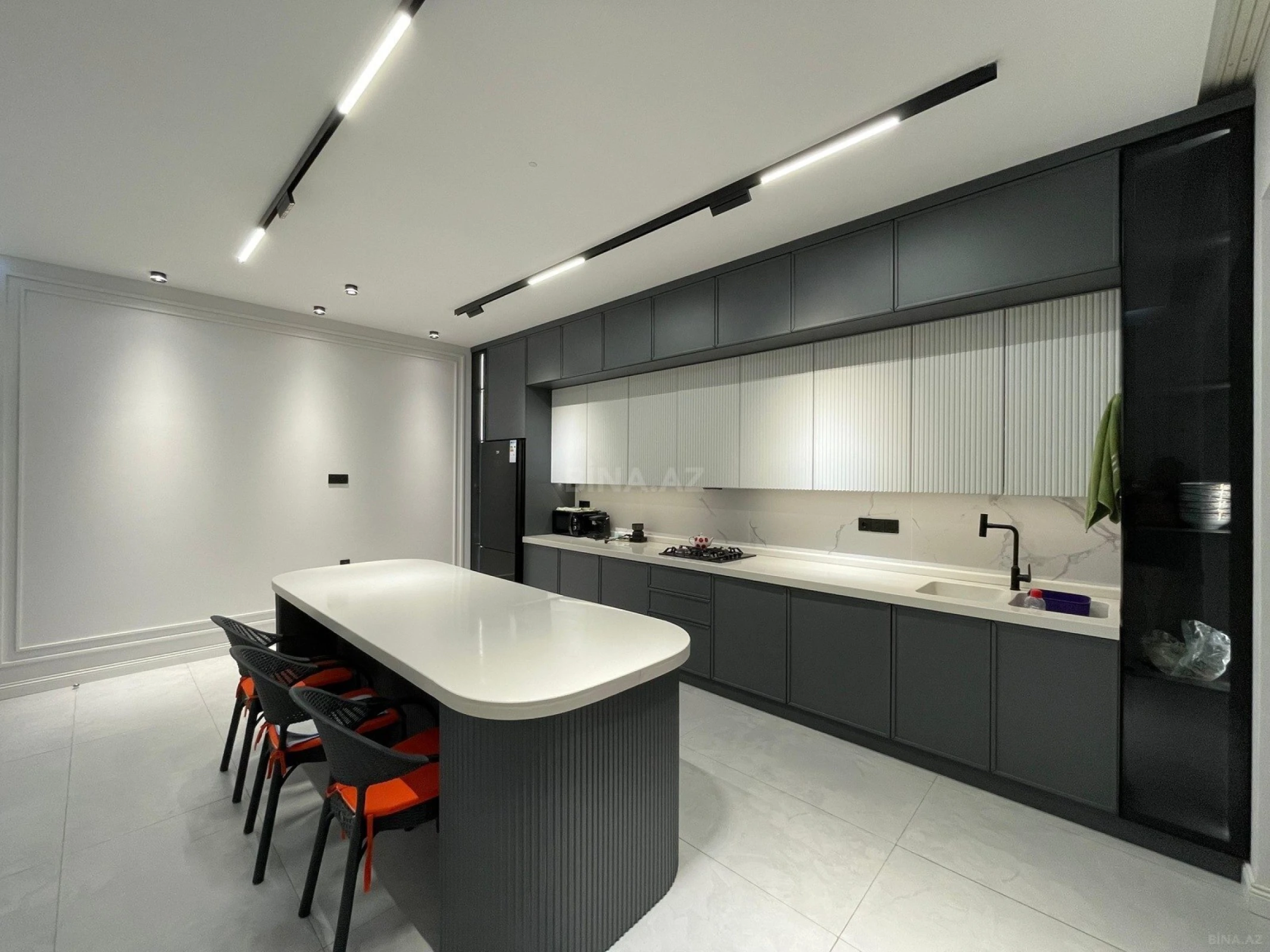 Kirayə verilir 5 otaqlı həyət evi 350 m²