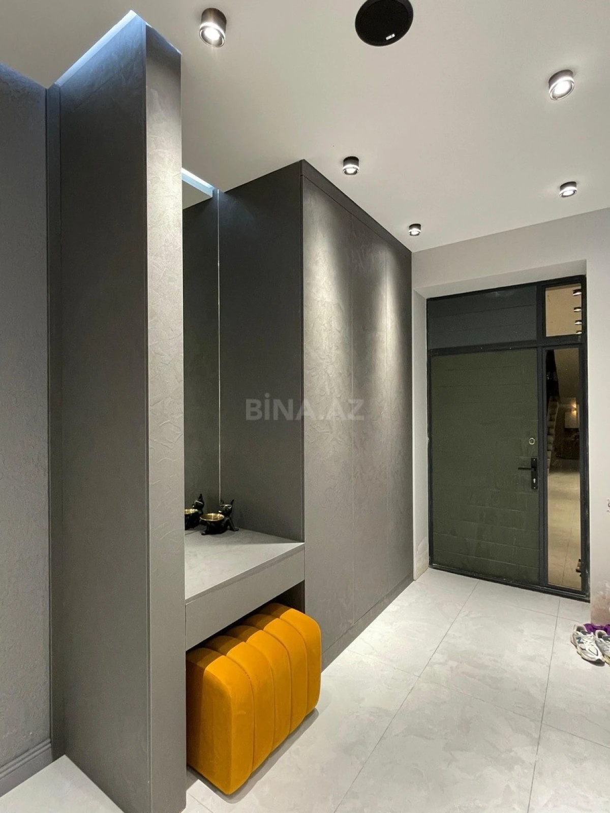 Kirayə verilir 5 otaqlı həyət evi 350 m²