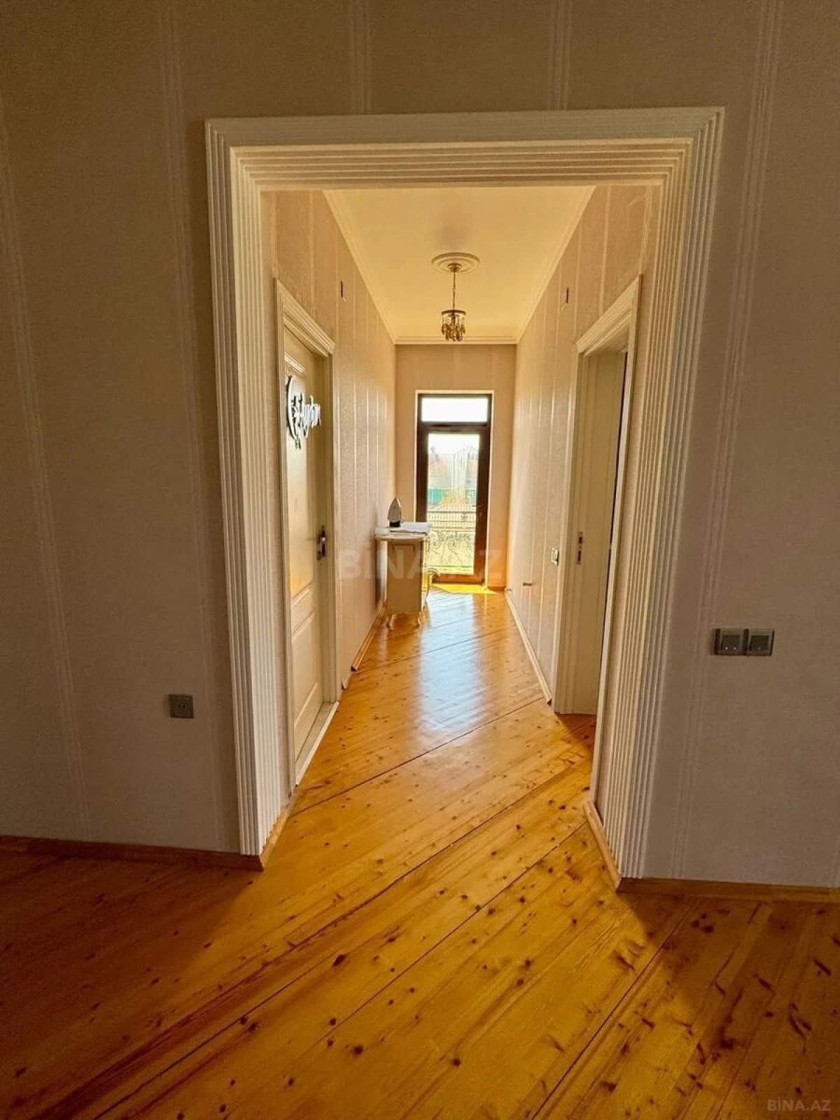 Satılır 6 otaqlı həyət evi 260 m²