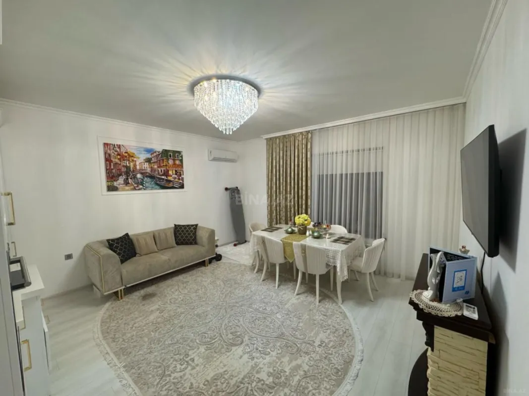 Satılır 6 otaqlı həyət evi 260 m²
