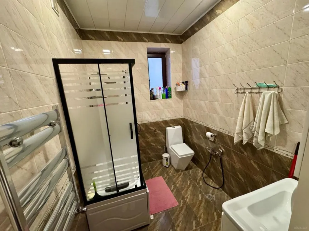 Satılır 6 otaqlı həyət evi 260 m²