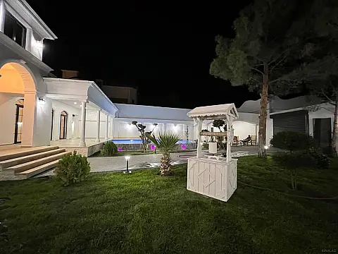 Kirayə verilir 5 otaqlı həyət evi 300 m²