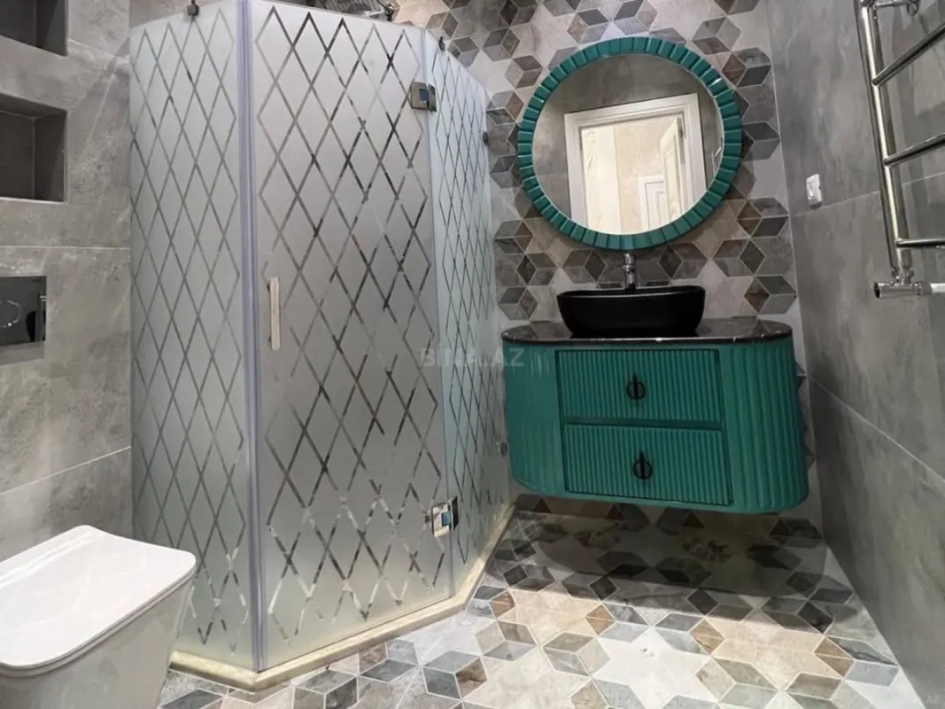 Kirayə verilir 5 otaqlı həyət evi 300 m²