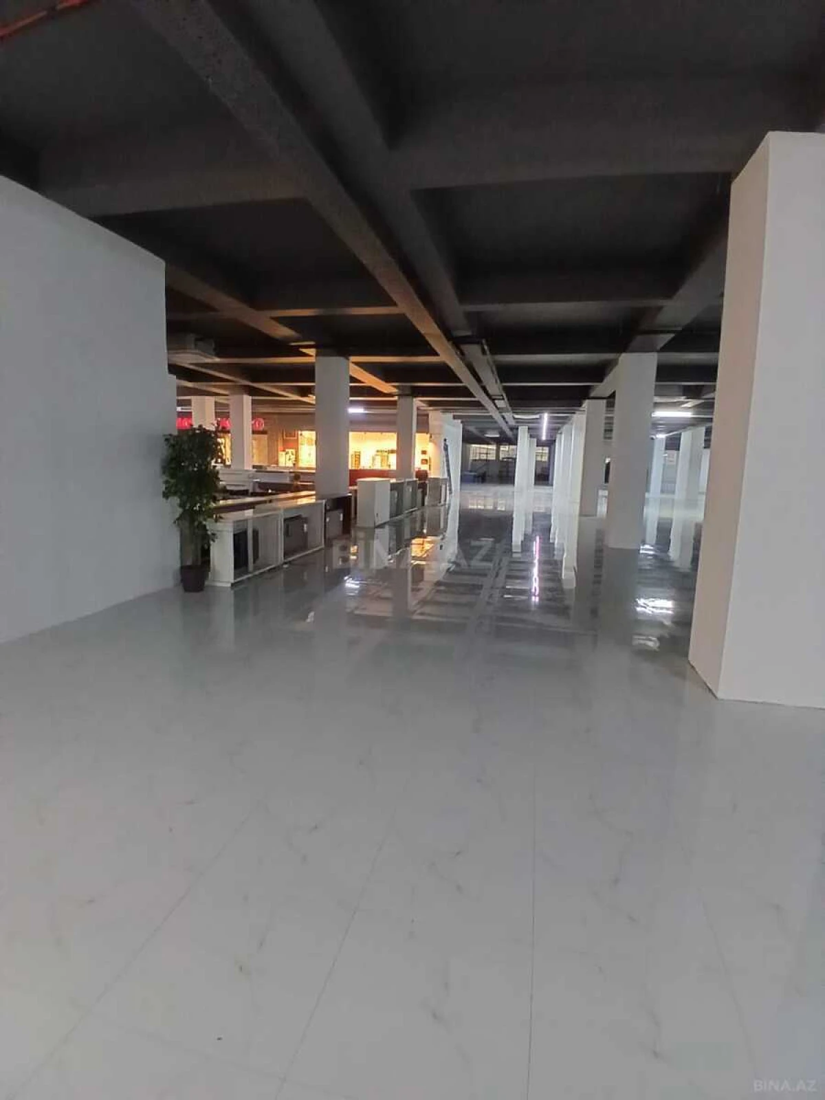 Kirayə verilir obyekt 75 m²