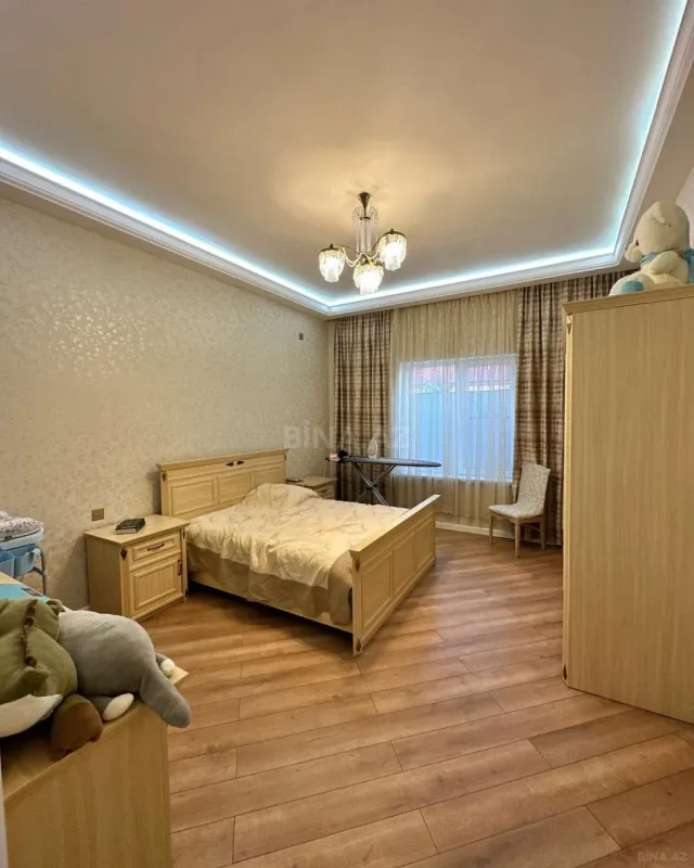 Kirayə verilir 4 otaqlı həyət evi 250 m²