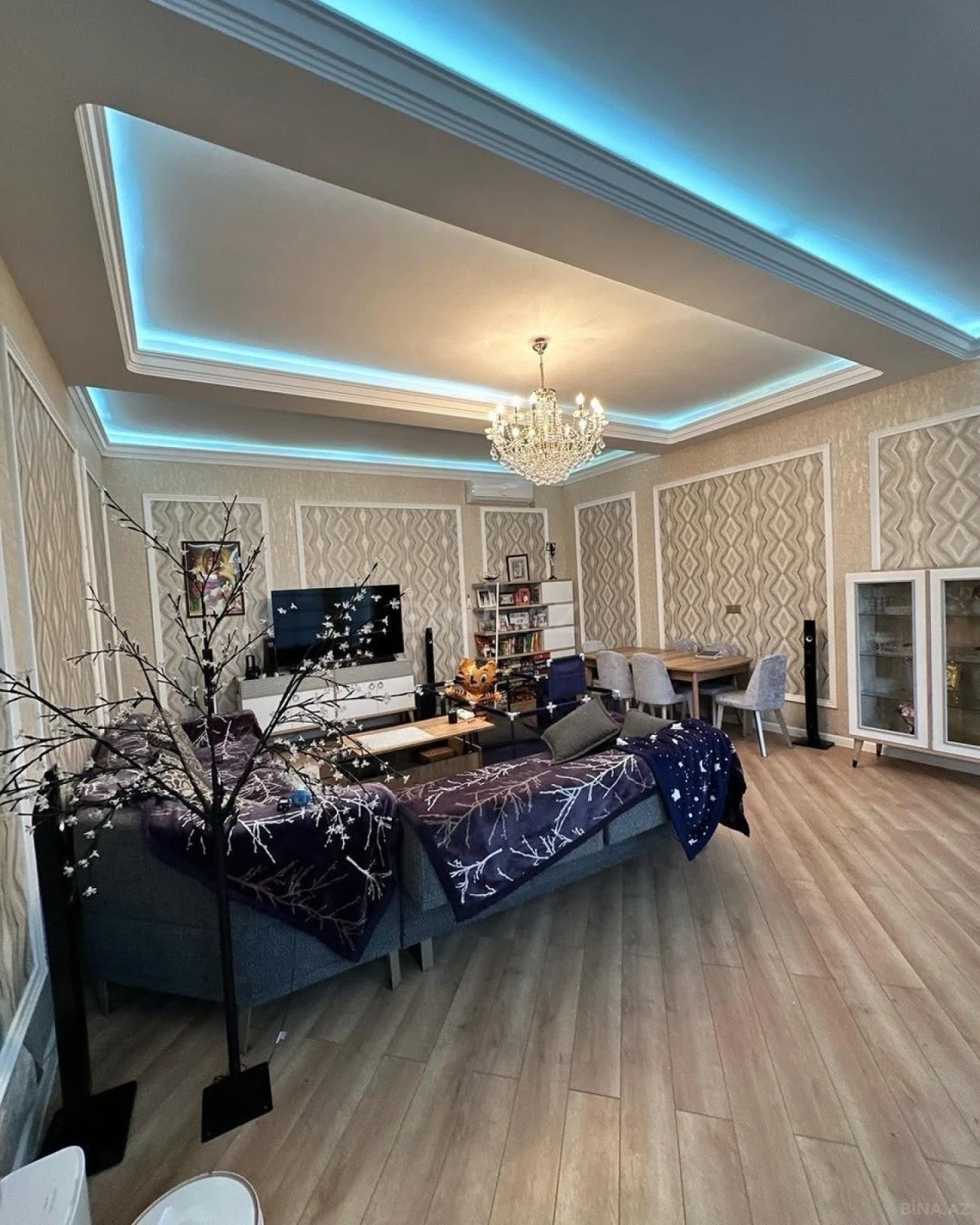 Kirayə verilir 4 otaqlı həyət evi 250 m²