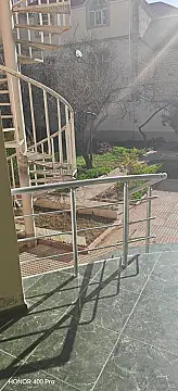 Kirayə verilir obyekt 560 m² — Bakı 560.00 m²