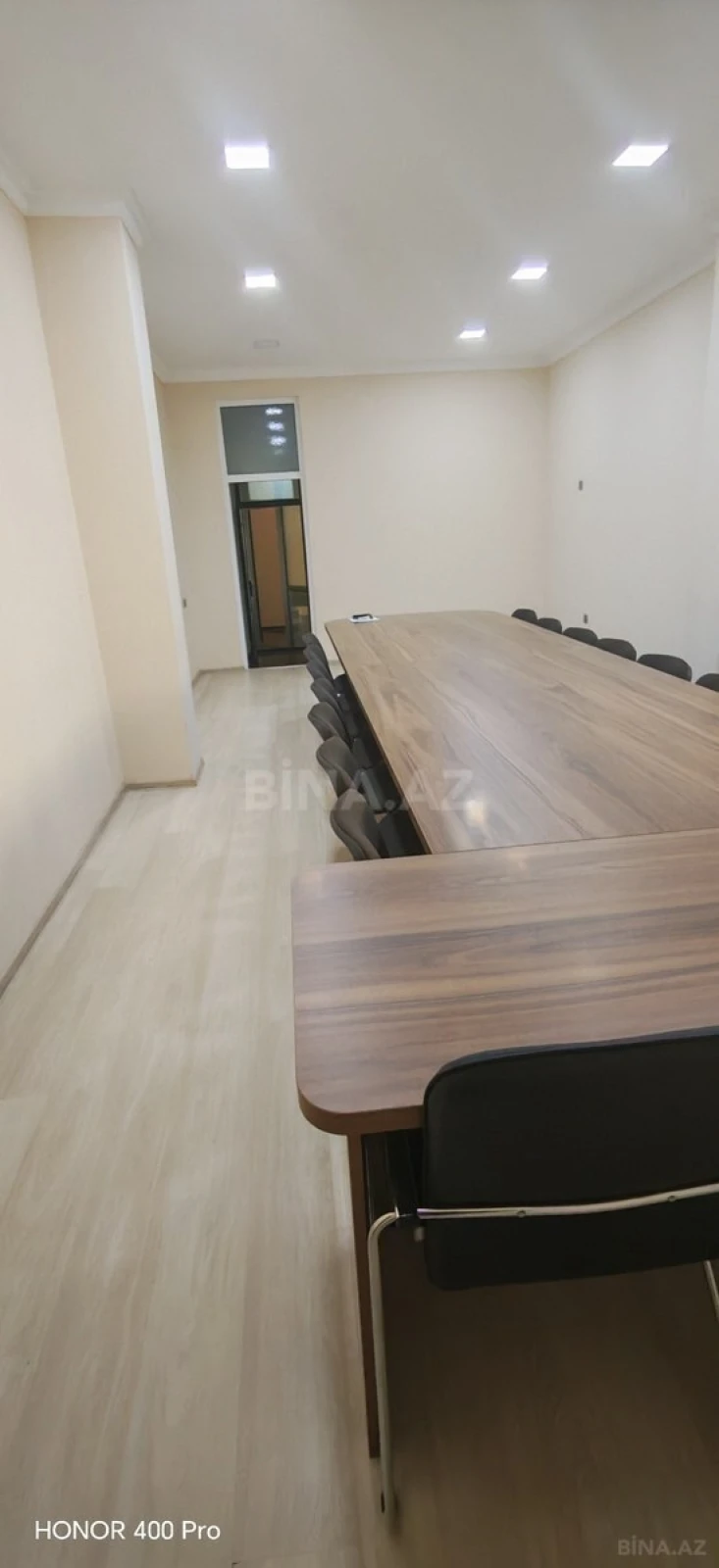 Kirayə verilir obyekt 560 m²