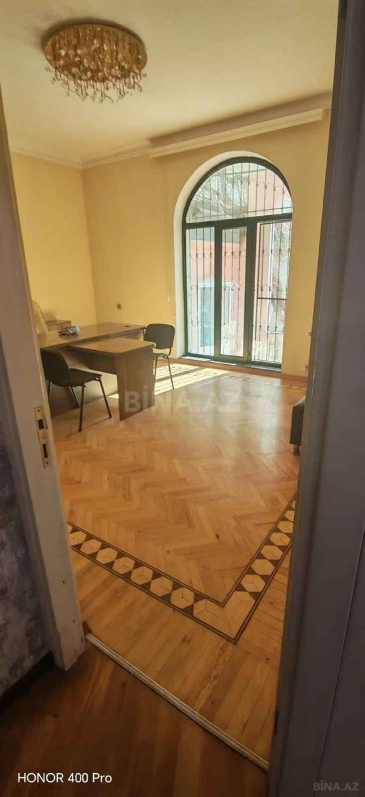 Kirayə verilir obyekt 560 m²