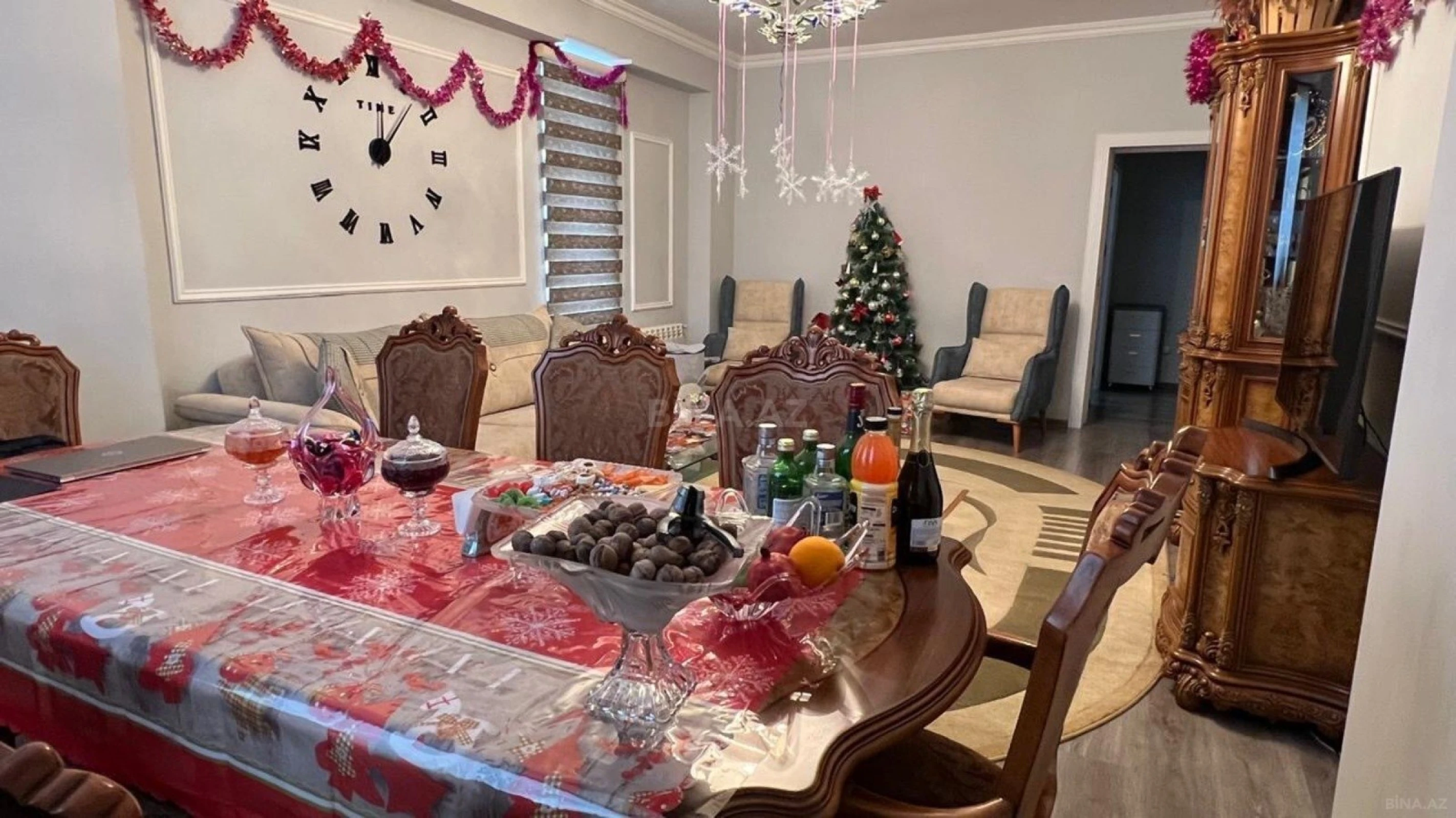 Satılır 3 otaqlı mənzil 124 m²