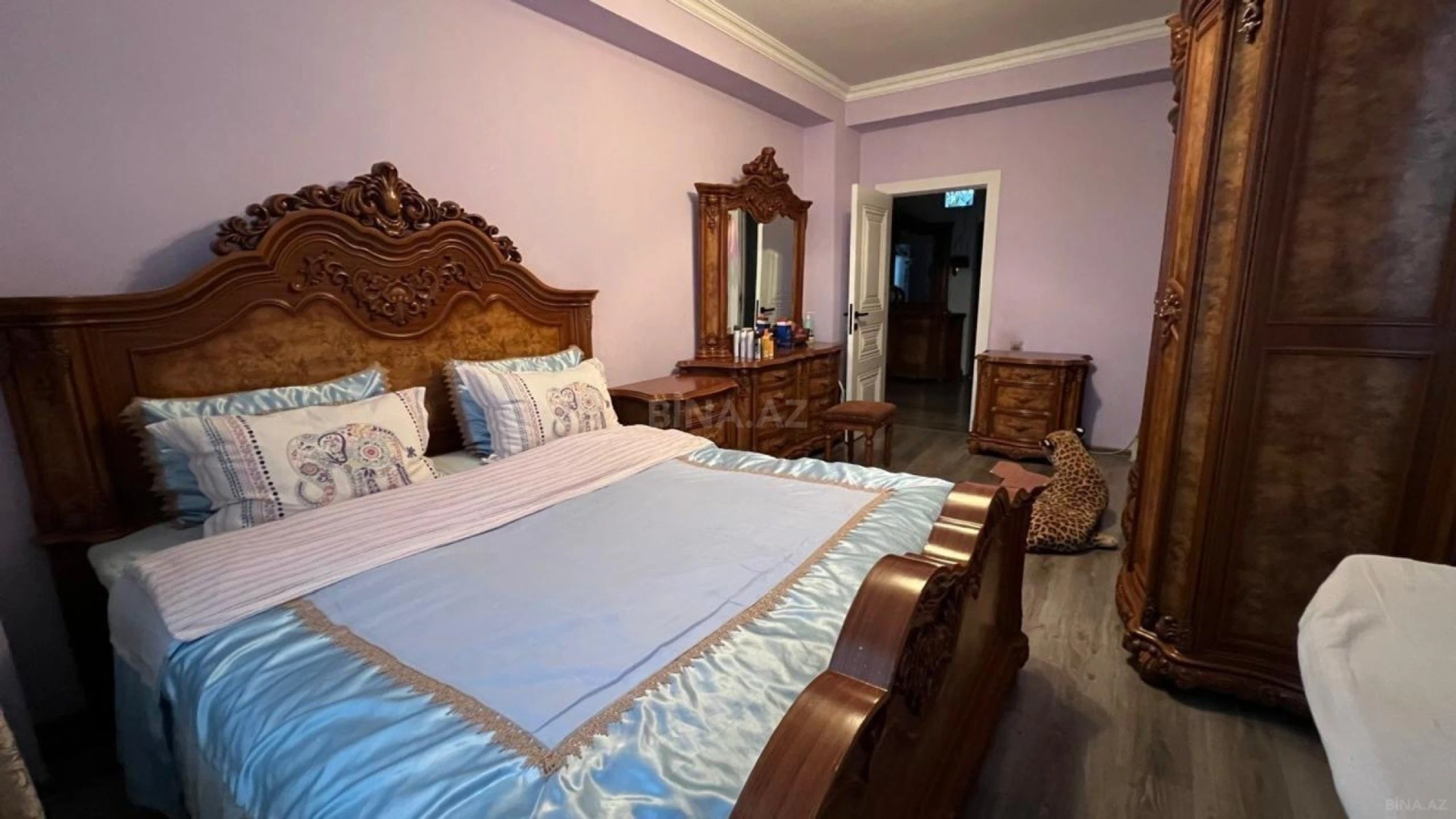 Satılır 3 otaqlı mənzil 124 m²