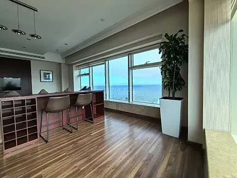 Kirayə verilir 2 otaqlı mənzil 115 m²