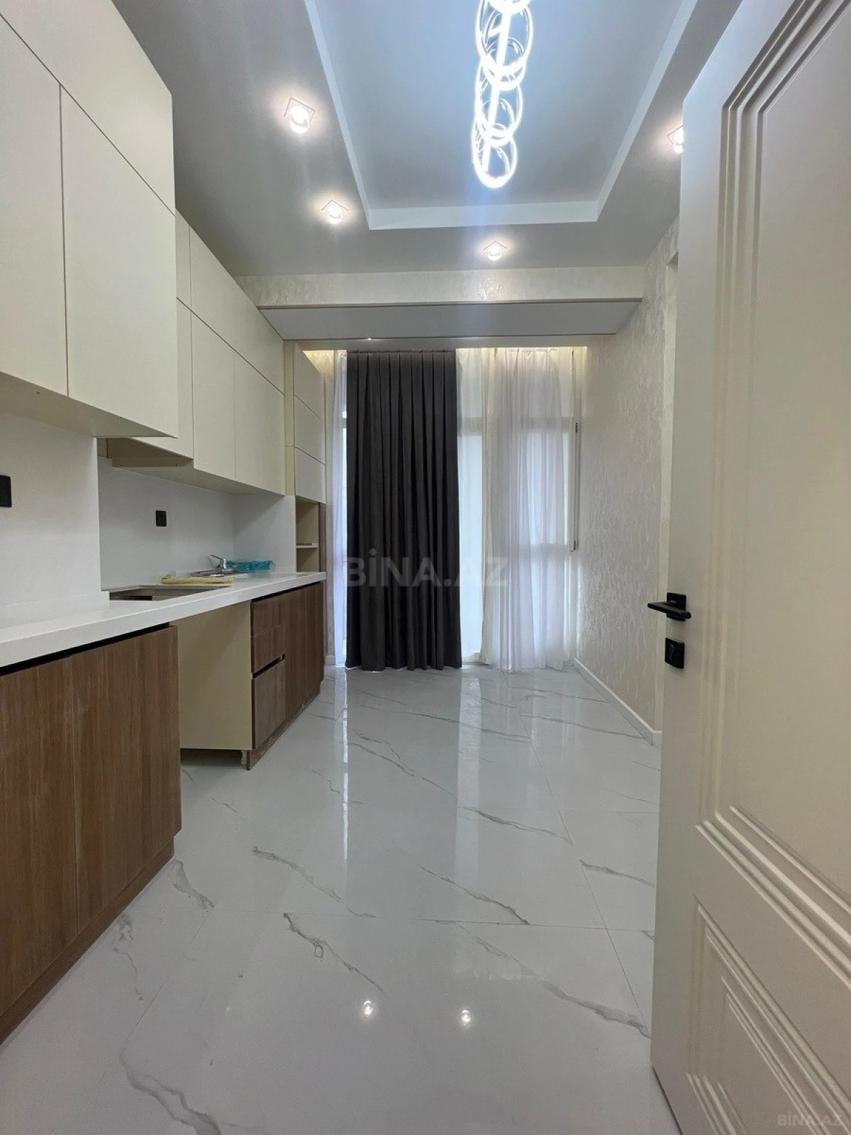 Satılır 3 otaqlı mənzil 90 m²