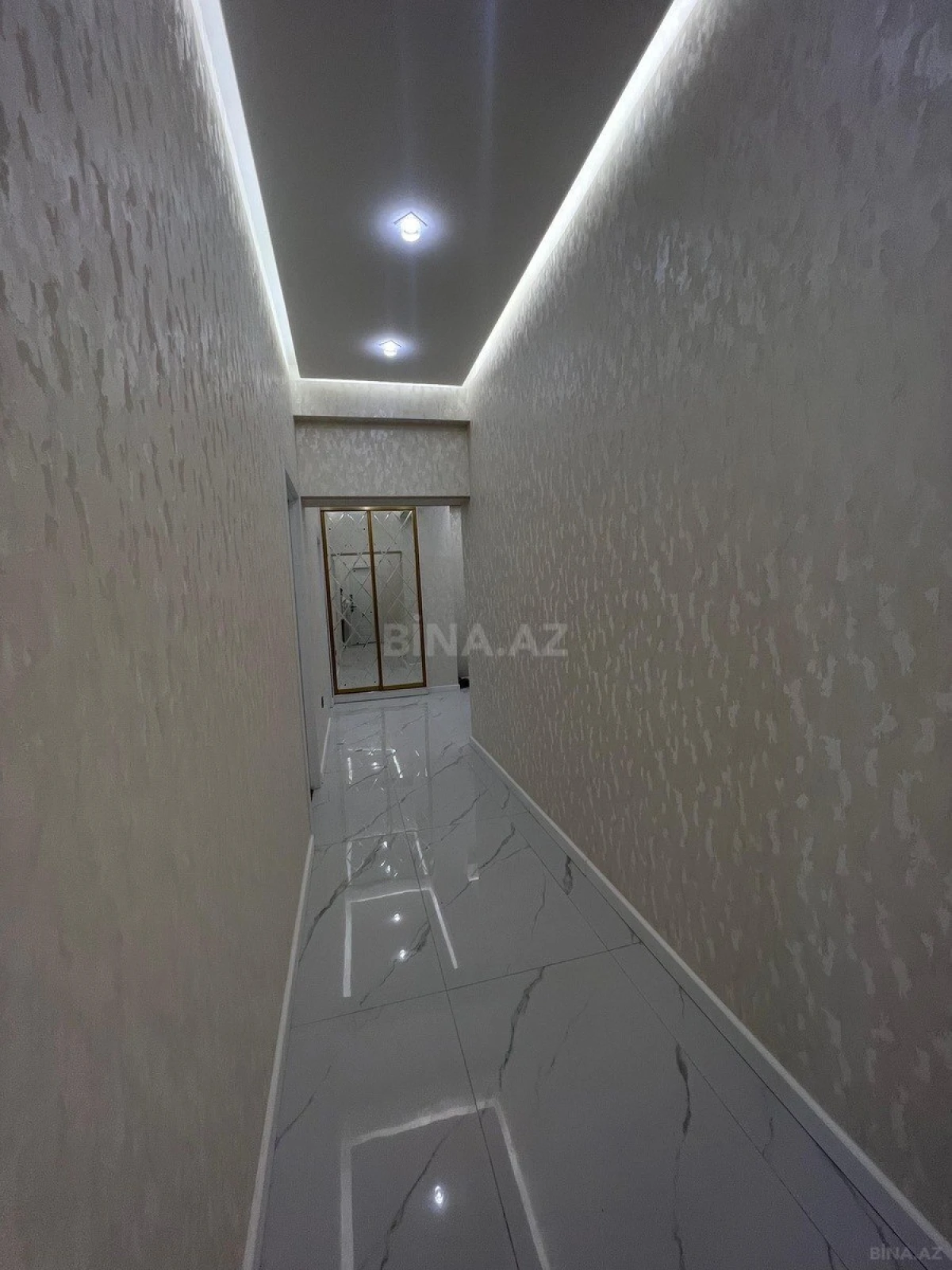 Satılır 3 otaqlı mənzil 90 m²