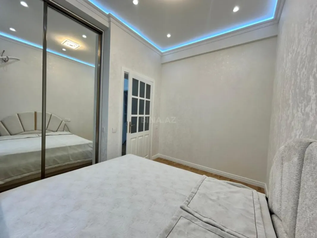 Kirayə verilir 3 otaqlı mənzil 100 m²