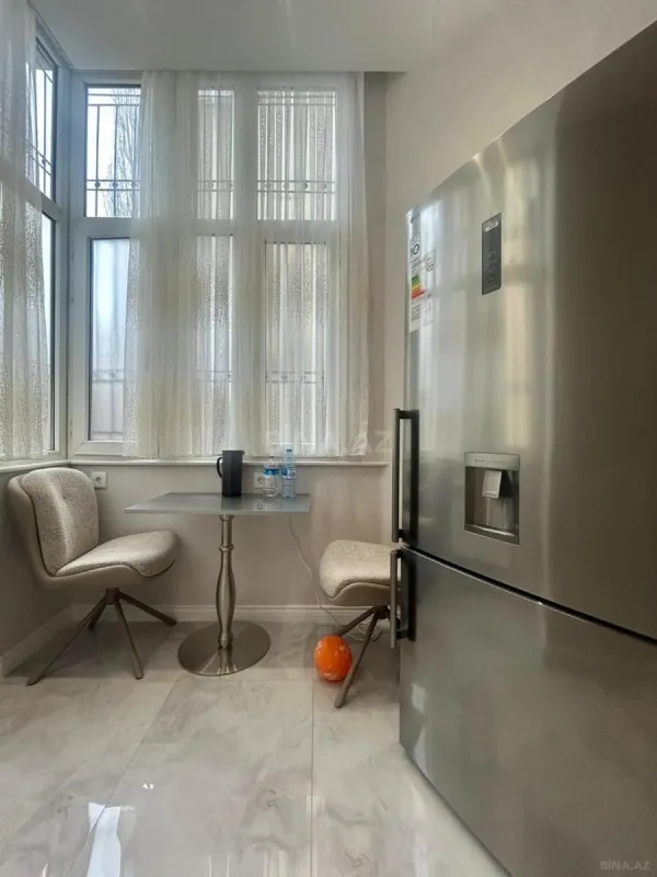 Kirayə verilir 3 otaqlı mənzil 100 m²