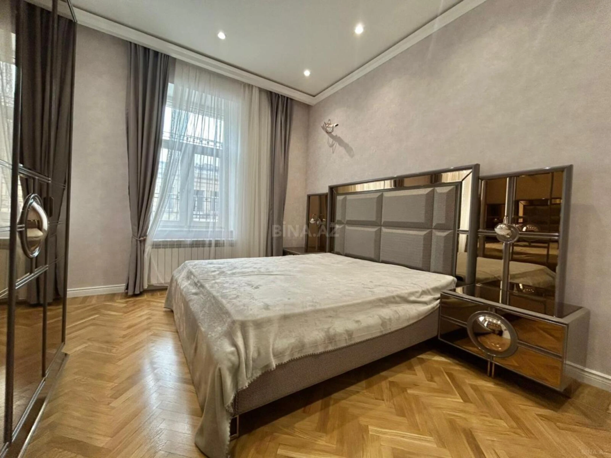 Kirayə verilir 3 otaqlı mənzil 100 m²