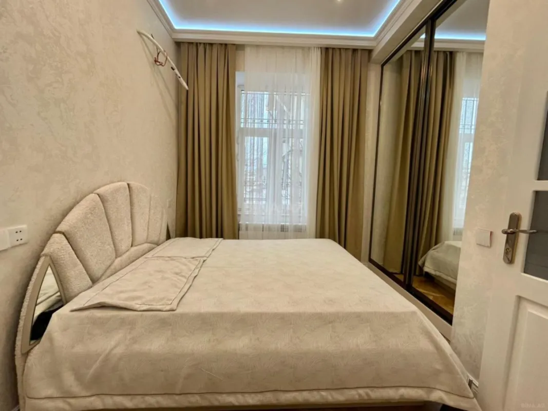 Kirayə verilir 3 otaqlı mənzil 100 m²