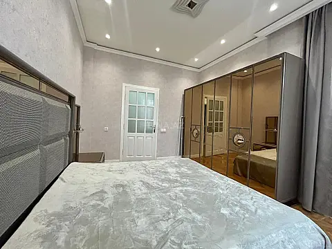 Kirayə verilir 3 otaqlı mənzil 100 m²
