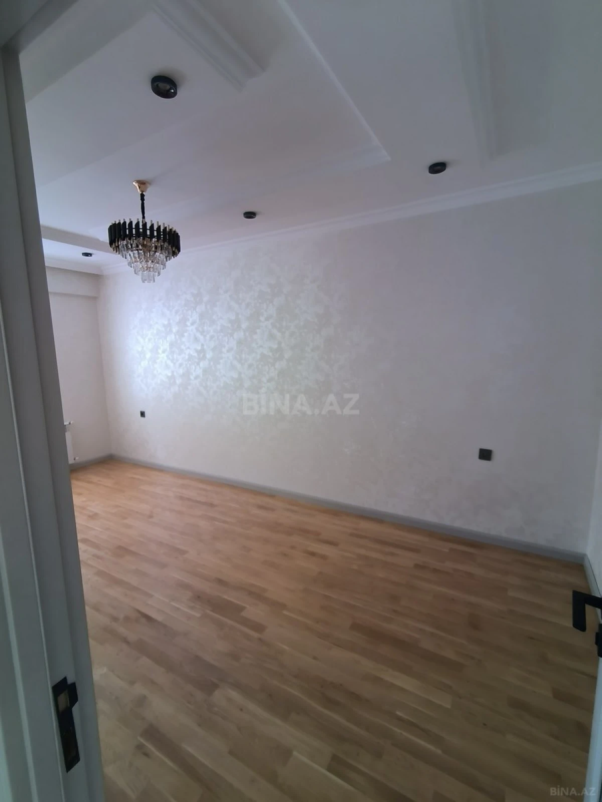 Satılır 3 otaqlı mənzil 65 m²