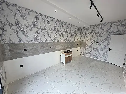 Satılır 5 otaqlı həyət evi 160 m²