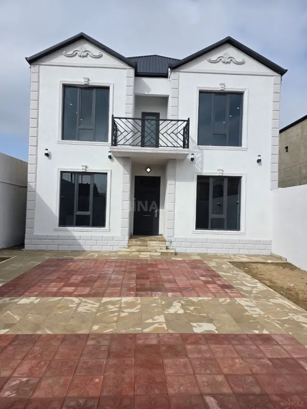 Satılır 5 otaqlı həyət evi 160 m²