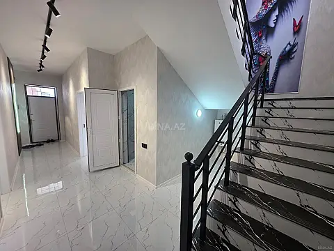 Satılır 5 otaqlı həyət evi 160 m²