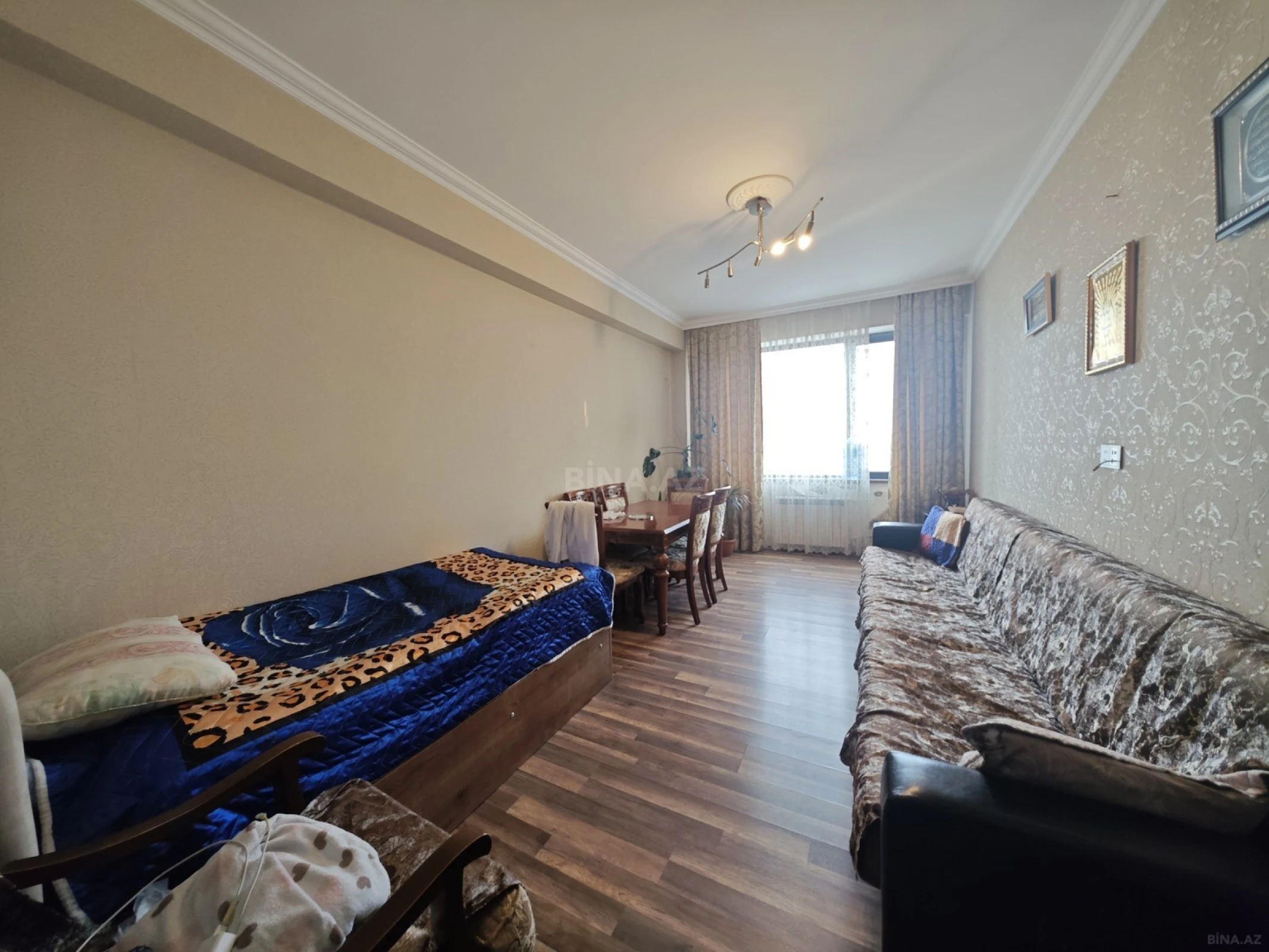 Satılır 3 otaqlı mənzil 116 m²