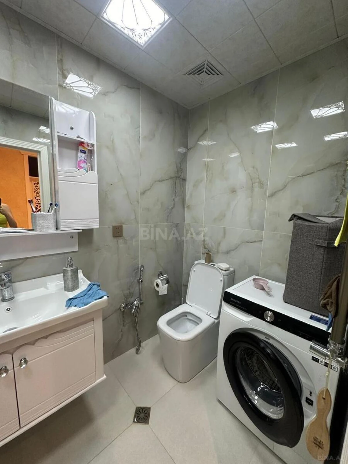 Satılır 2 otaqlı mənzil 55 m²
