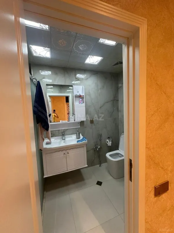 Satılır 2 otaqlı mənzil 55 m²