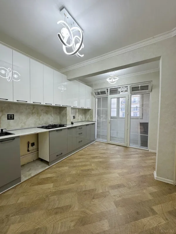 Satılır 2 otaqlı mənzil 55 m²
