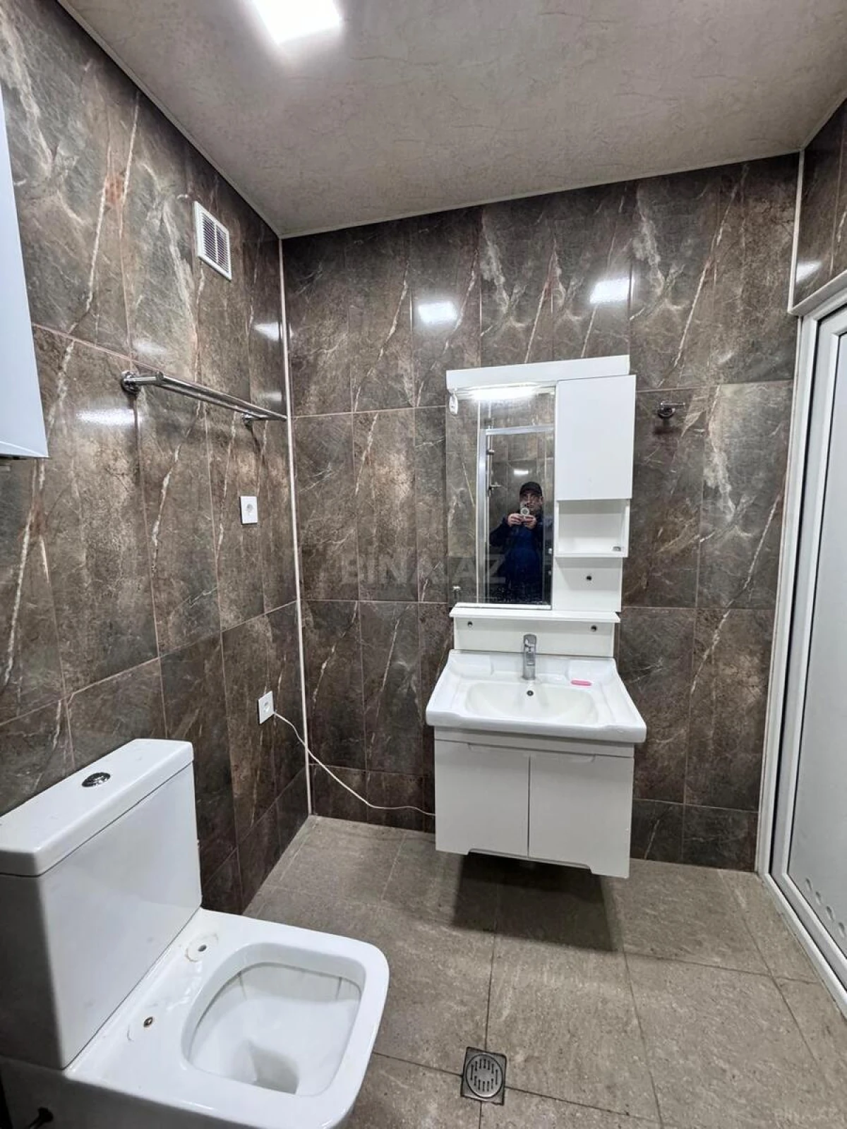 Satılır 2 otaqlı mənzil 55 m²