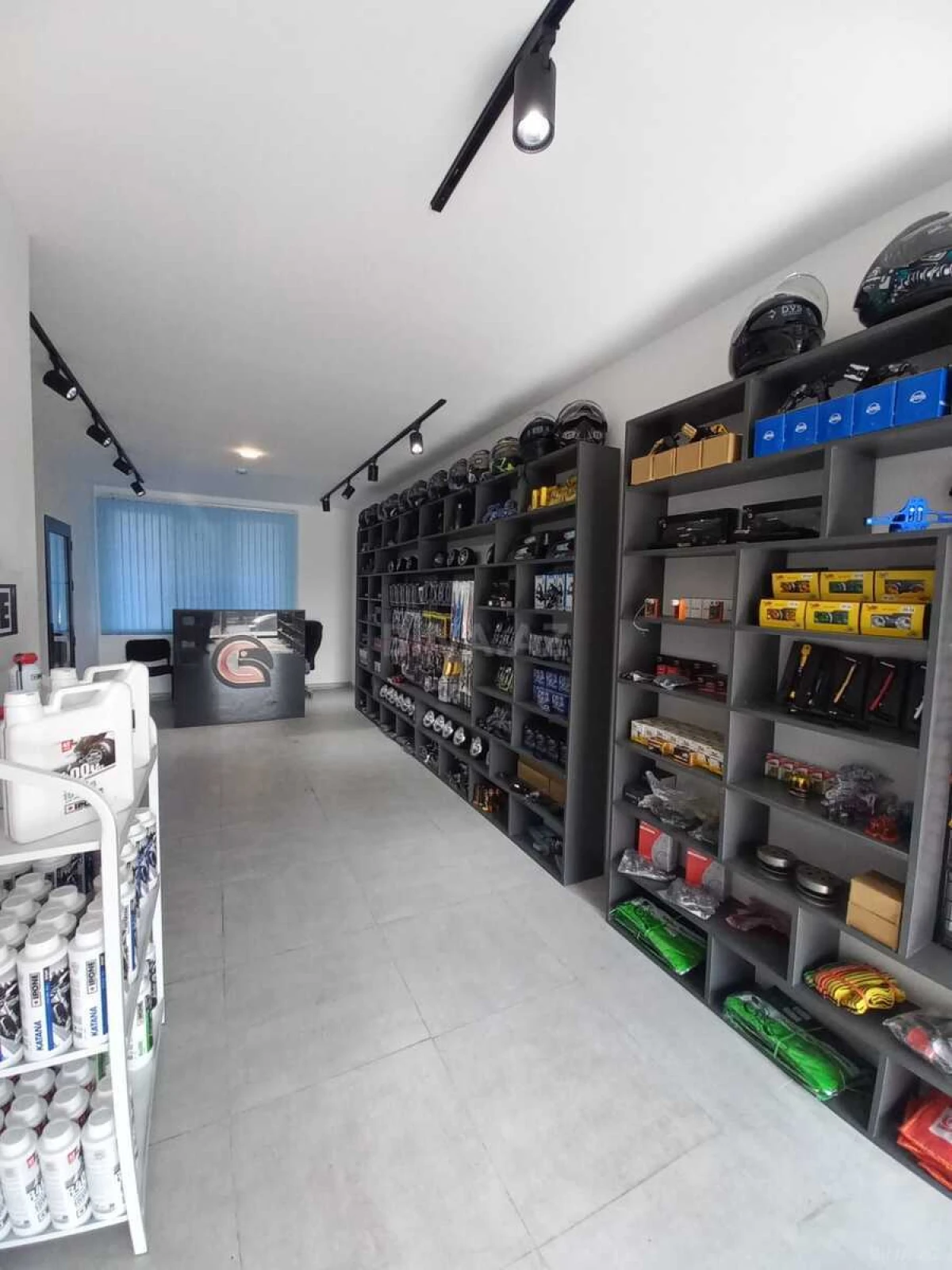 Satılır obyekt 49 m²