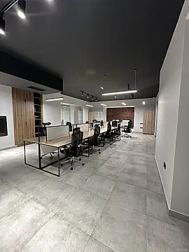 Satılır obyekt 268 m²