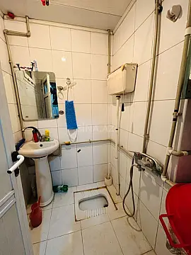 Satılır 1 otaqlı mənzil 18 m²