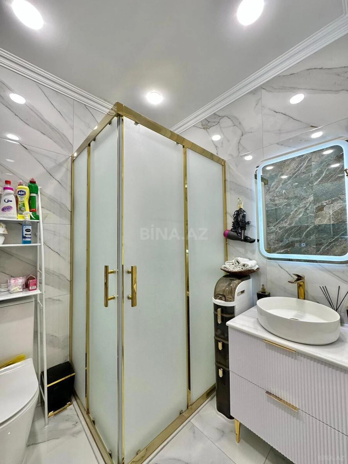 Satılır 2 otaqlı mənzil 52 m²