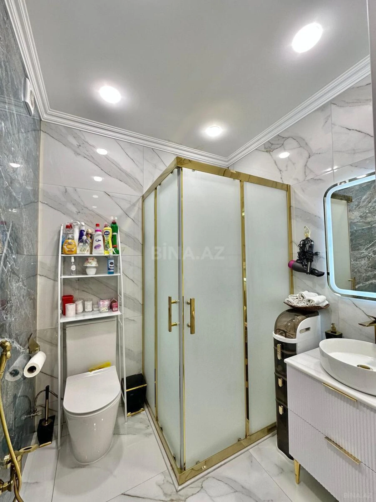 Satılır 2 otaqlı mənzil 52 m²