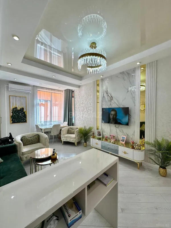 Satılır 2 otaqlı mənzil 52 m²