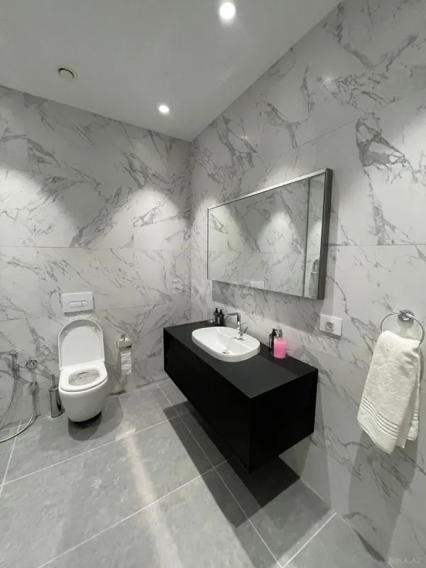 Kirayə verilir 3 otaqlı mənzil 132 m²