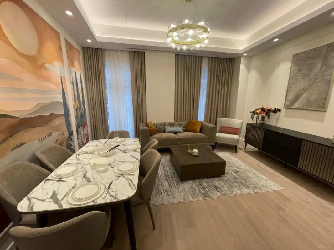 Kirayə verilir 3 otaqlı mənzil 132 m²