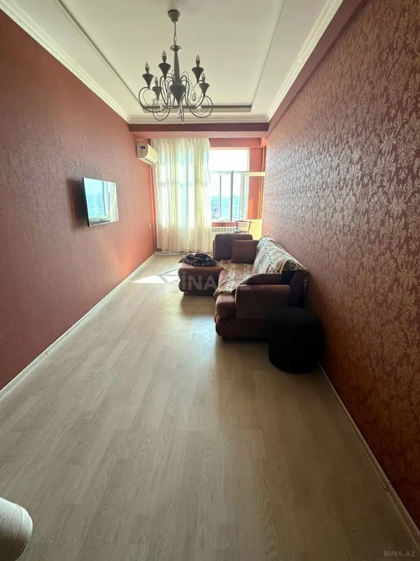 Satılır 2 otaqlı mənzil 70 m²