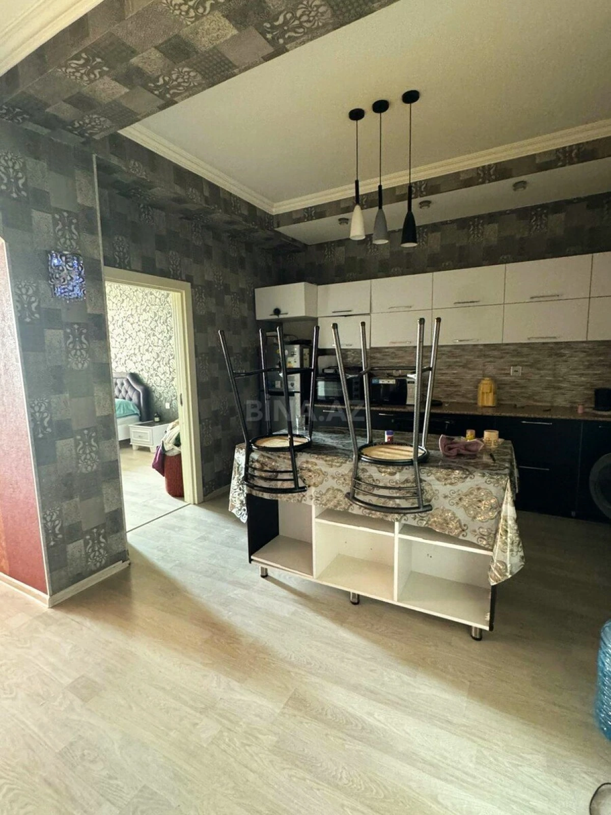 Satılır 2 otaqlı mənzil 70 m²