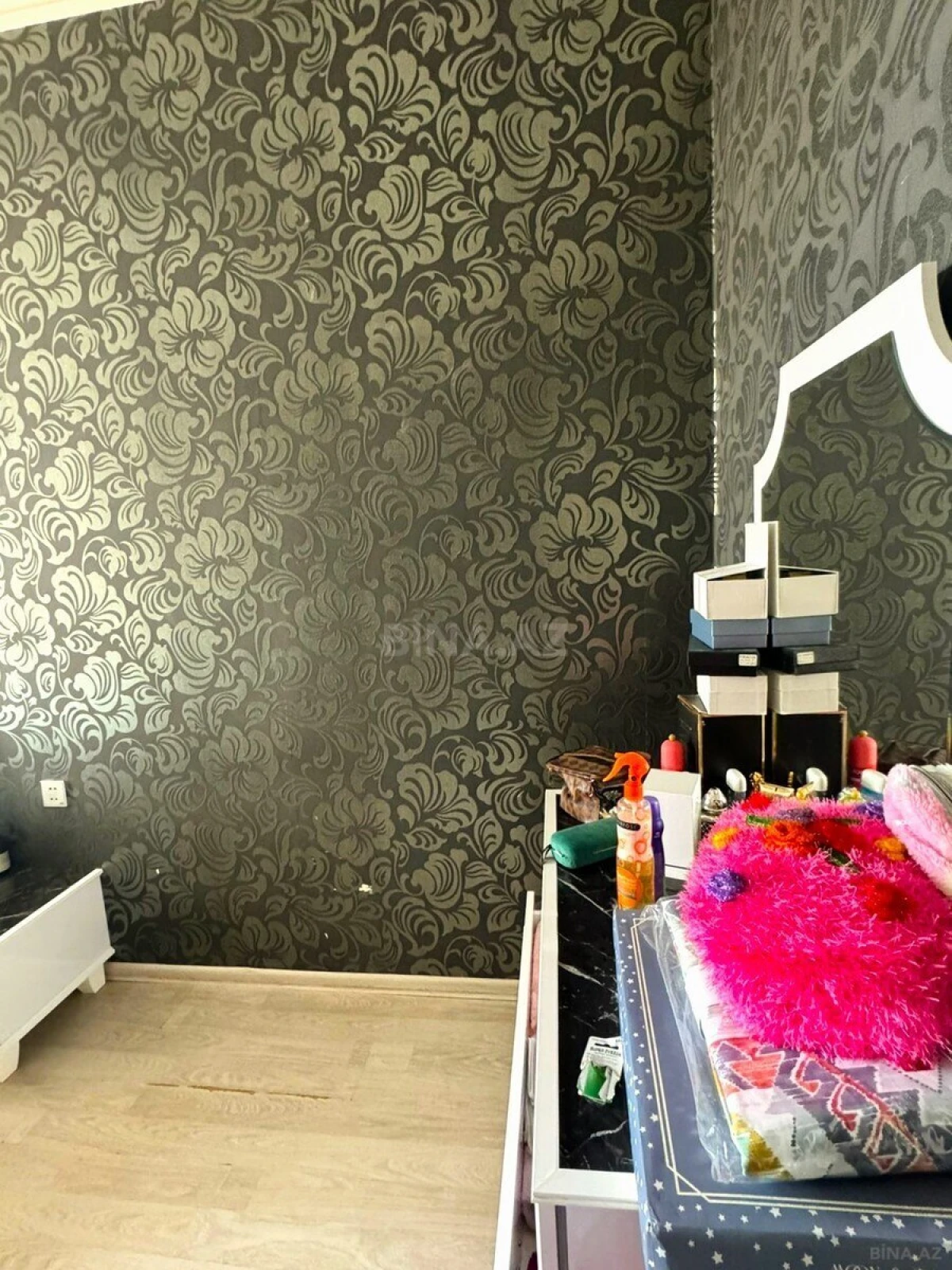 Satılır 2 otaqlı mənzil 70 m²