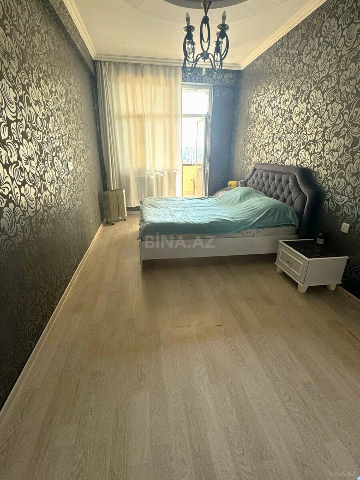 Satılır 2 otaqlı mənzil 70 m²