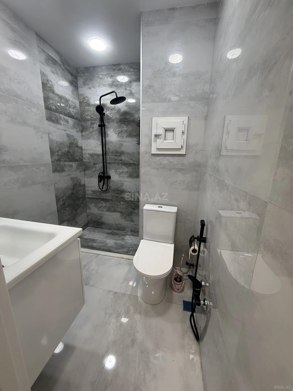 Satılır 2 otaqlı mənzil 48 m²