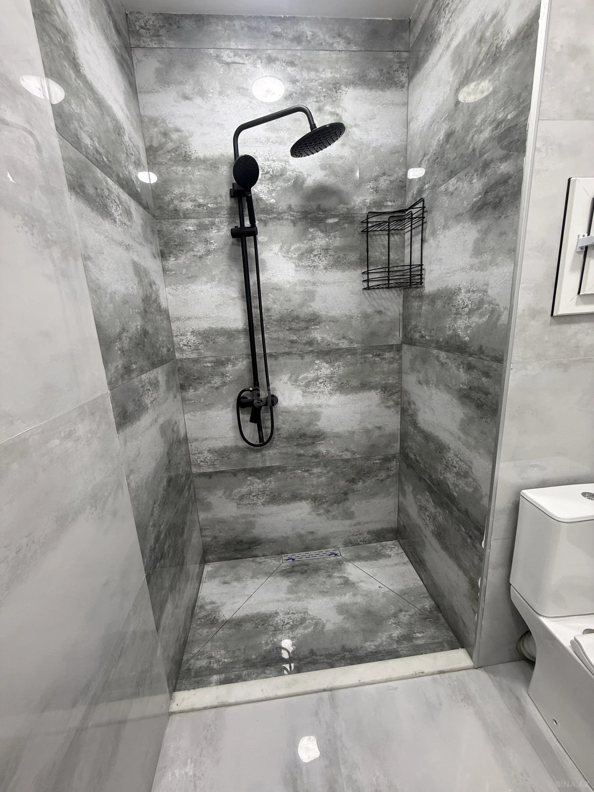 Satılır 2 otaqlı mənzil 48 m²