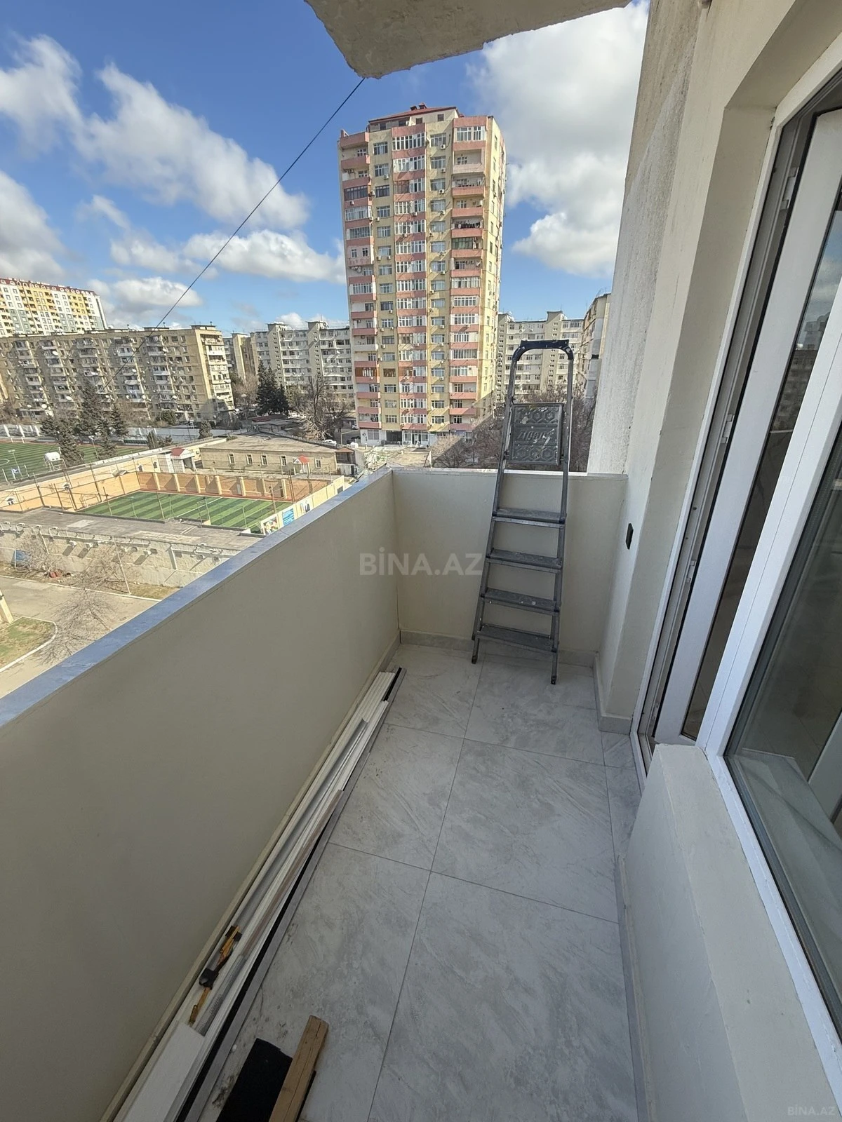 Satılır 2 otaqlı mənzil 48 m²