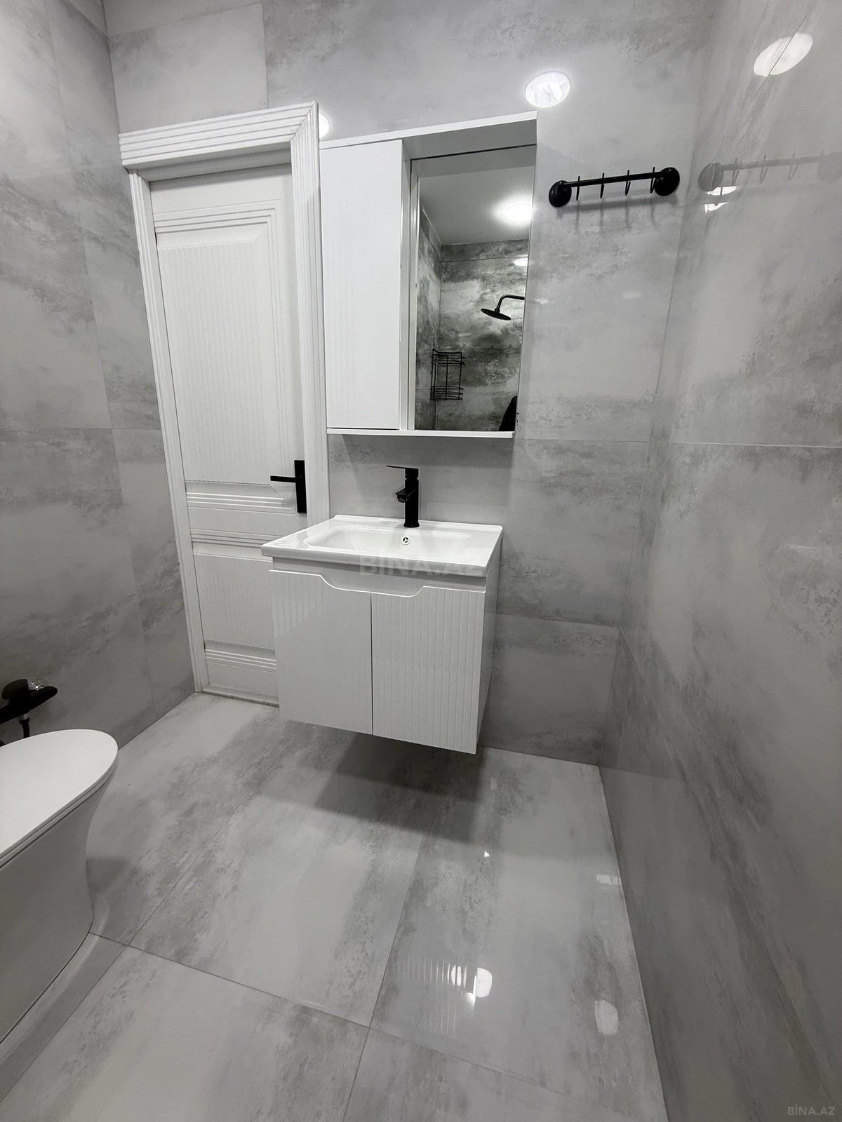 Satılır 2 otaqlı mənzil 48 m²