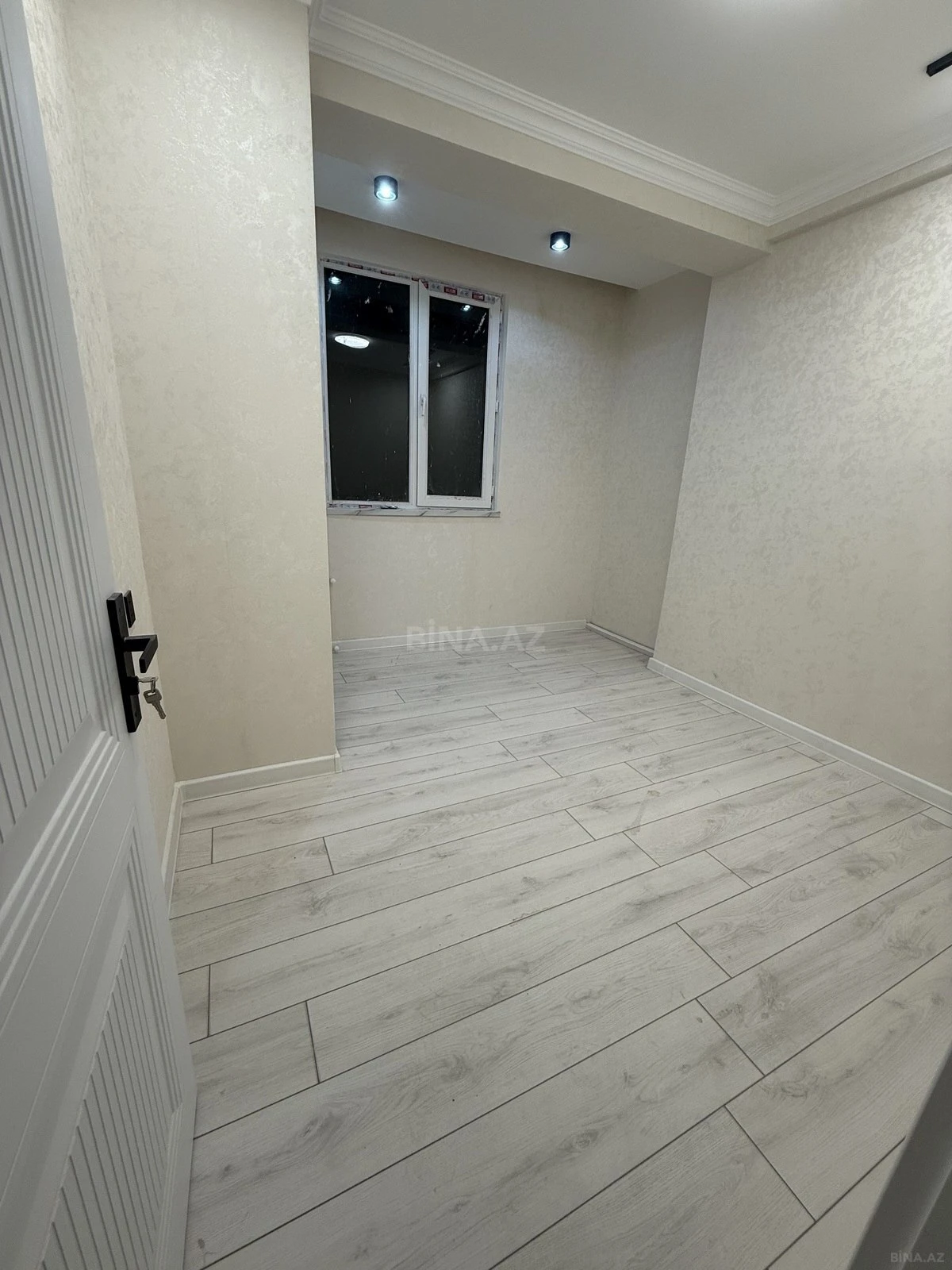 Satılır 2 otaqlı mənzil 48 m²
